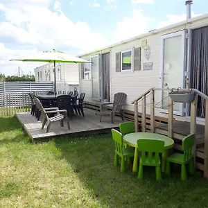 Luxe Vakantiechalet Met Omheinde Tuin 6pers Bredene